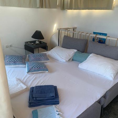 מוכלוס Romantic House 6 Steps From The Sea מראה חיצוני תמונה