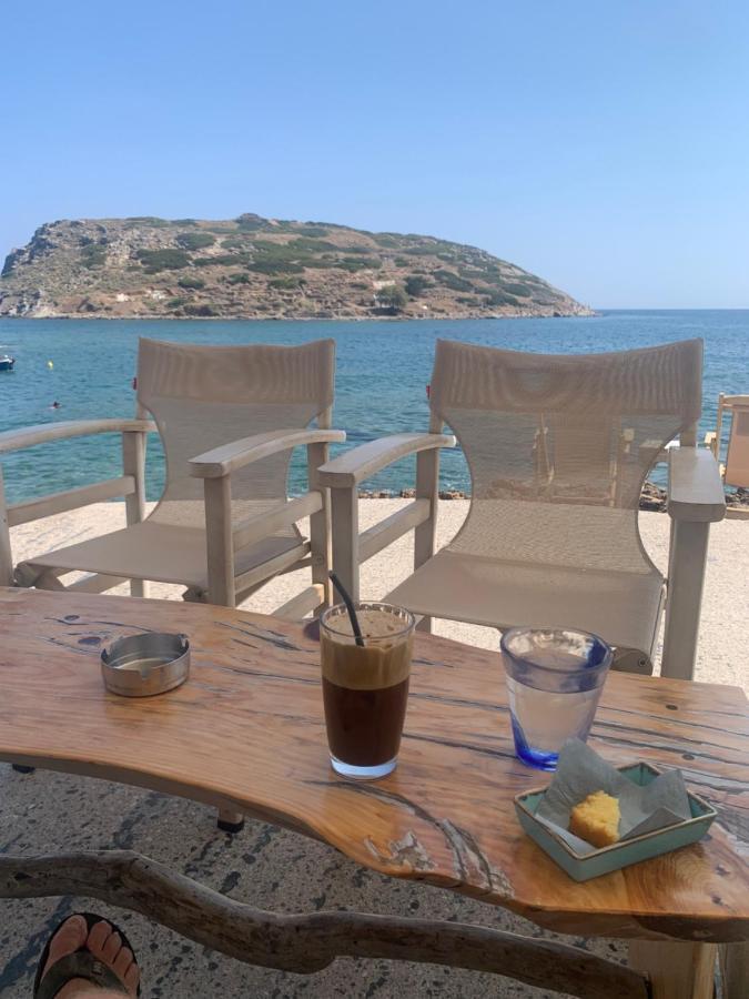 מוכלוס Romantic House 6 Steps From The Sea מראה חיצוני תמונה
